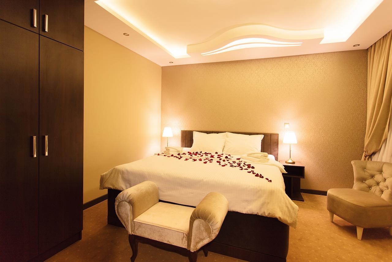 Garni Hotel President De Luxe Kragujevac Buitenkant foto